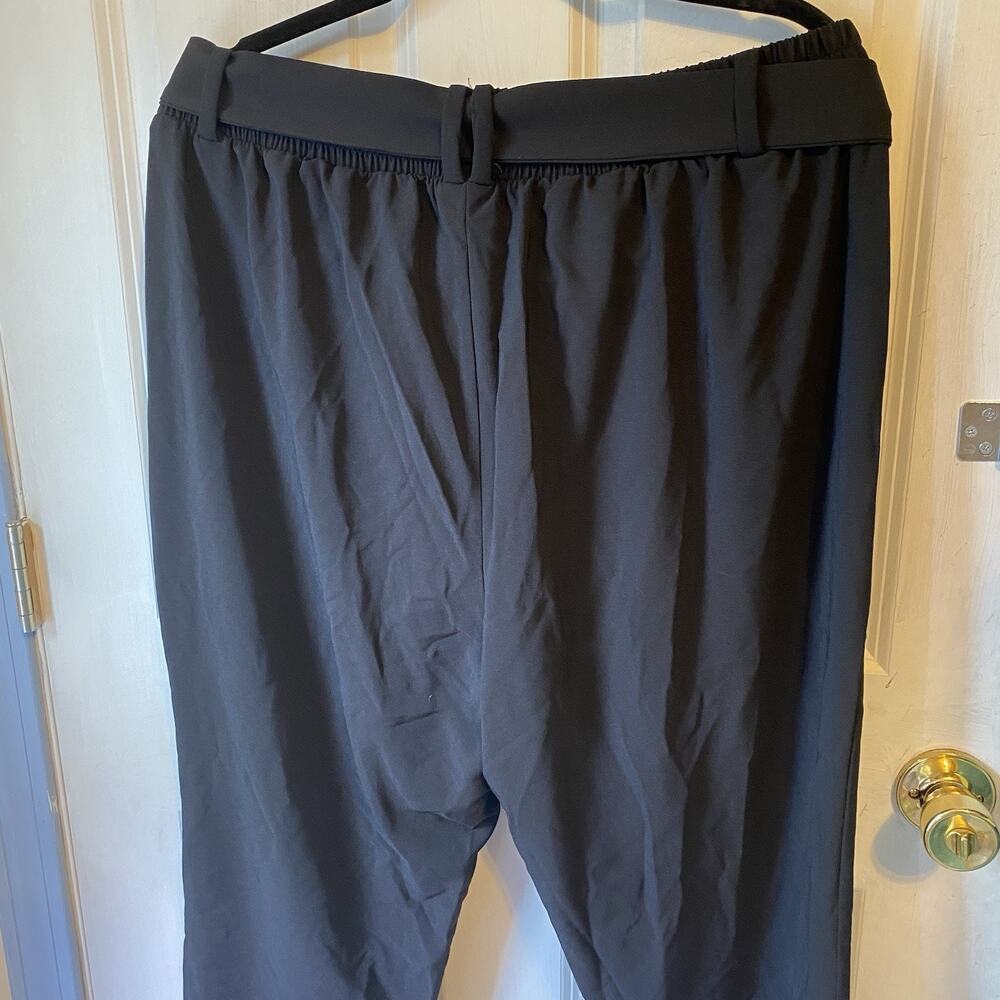 NEW Torrid Studio Pants Women 1/1X Black TieFront Tapered Leg Pocket Travel Work - Picture 7 of 7